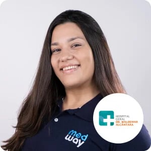 Ana-Alcantara-pra-cima Ana-Alcantara-pra-cima